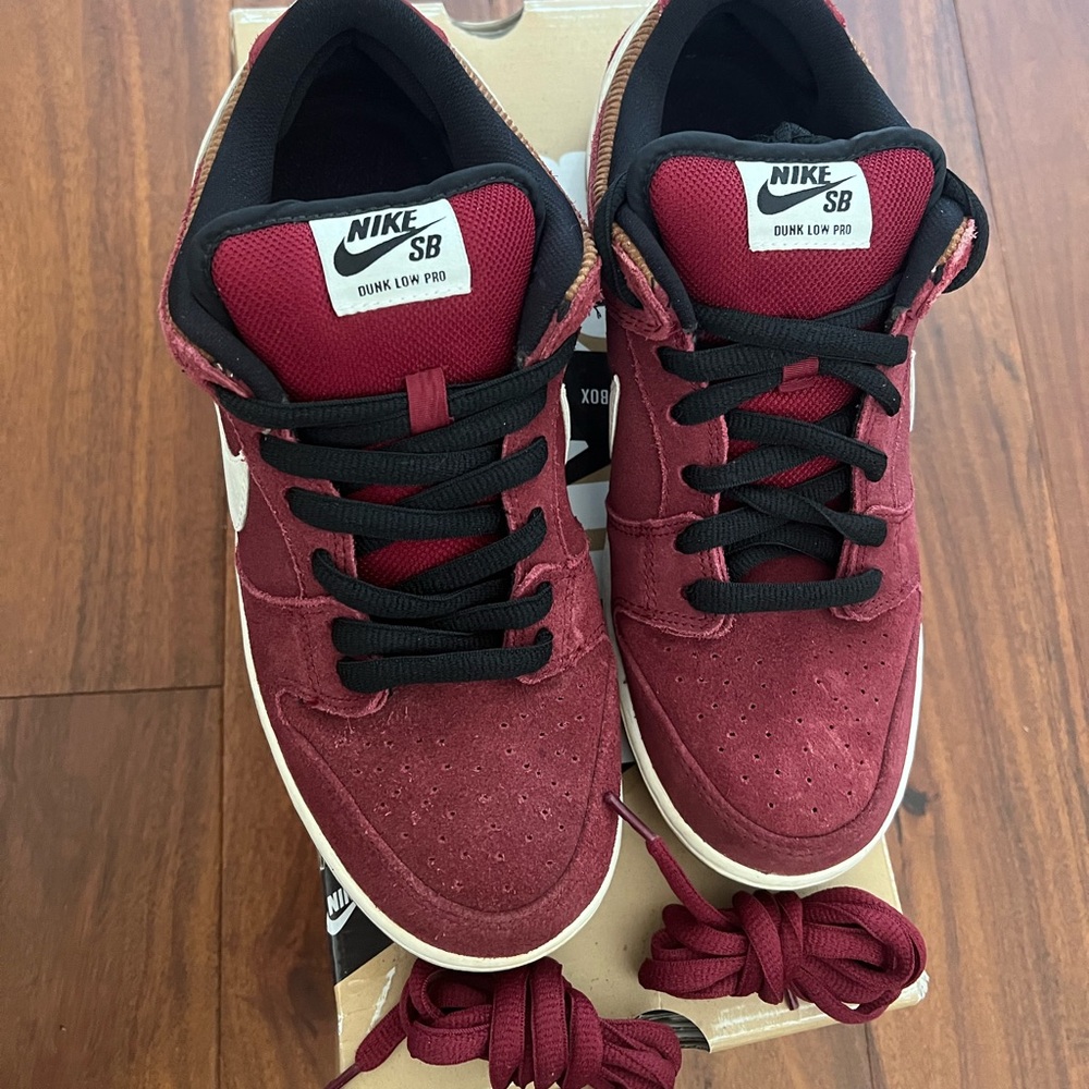 2013 NIKE DUNK LOW PRO SB CORDUROY TEAM RED BURGUNDY OFF WHITE ALE BROWN